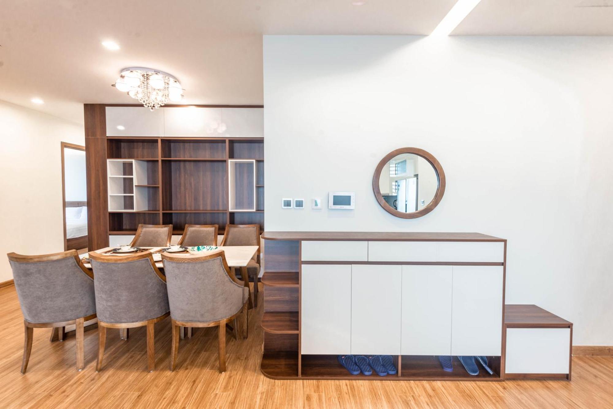 Luxury Serviced Apartment Vinhomes Metropolis Premium Hanói Exterior foto