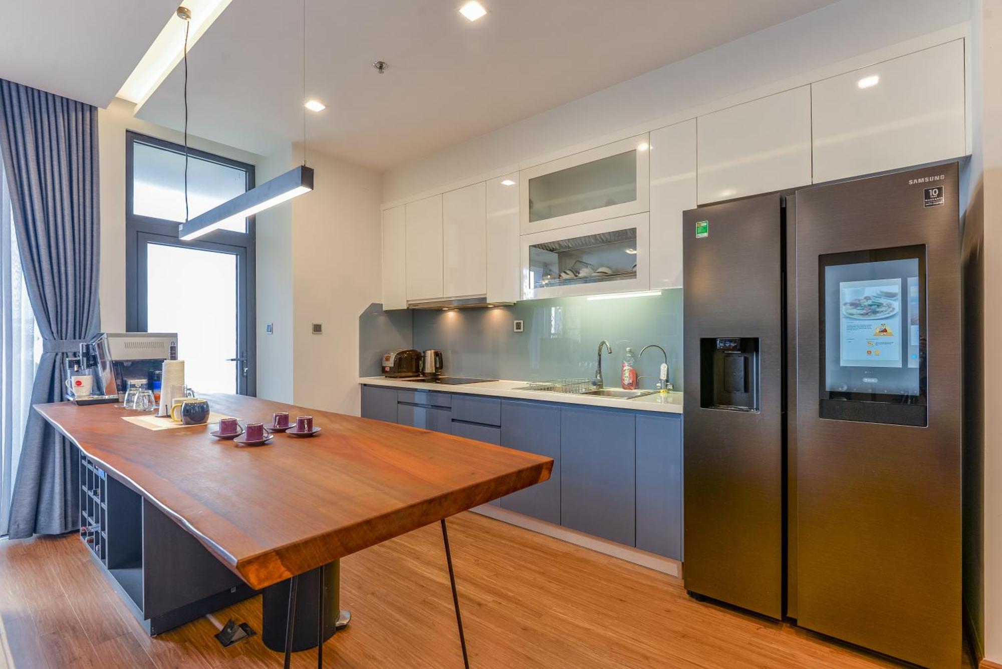 Luxury Serviced Apartment Vinhomes Metropolis Premium Hanói Exterior foto